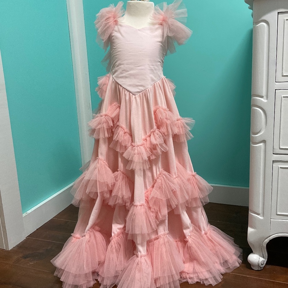 Dollcake size 4 sweetly in the trees